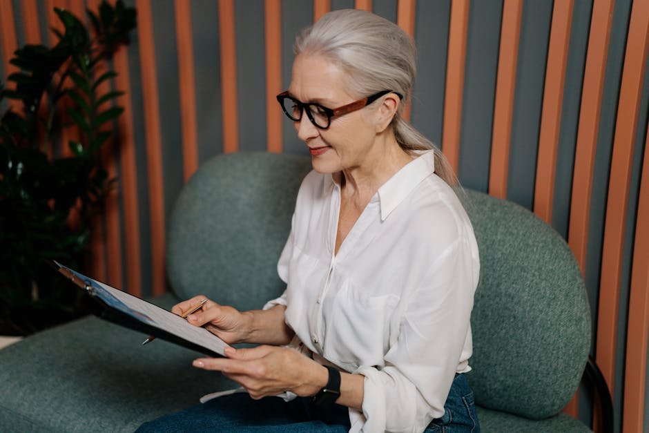 HR manager reviewing flexible working policy