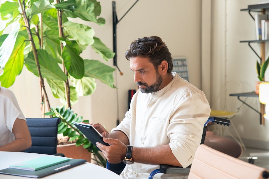 office with plants and natural light biophilic design